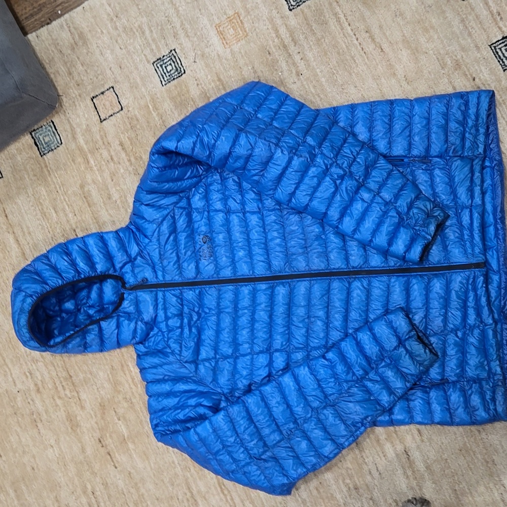 Mens Mountain Hardwear Packable Puffer Jacket